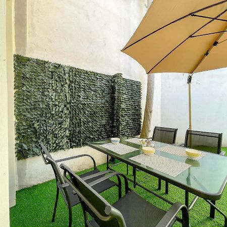 Soho Modern 55Sqm Studio With Secret Garden Apartment เอเธนส์ ภายนอก รูปภาพ